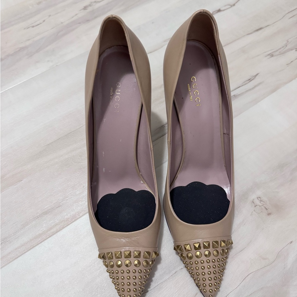Gucci Women's Tan Studded Heels